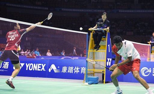 Eorld number nine Simon Santoso of Indonesia beat England's Rajiv Ouseph in just over half an hour